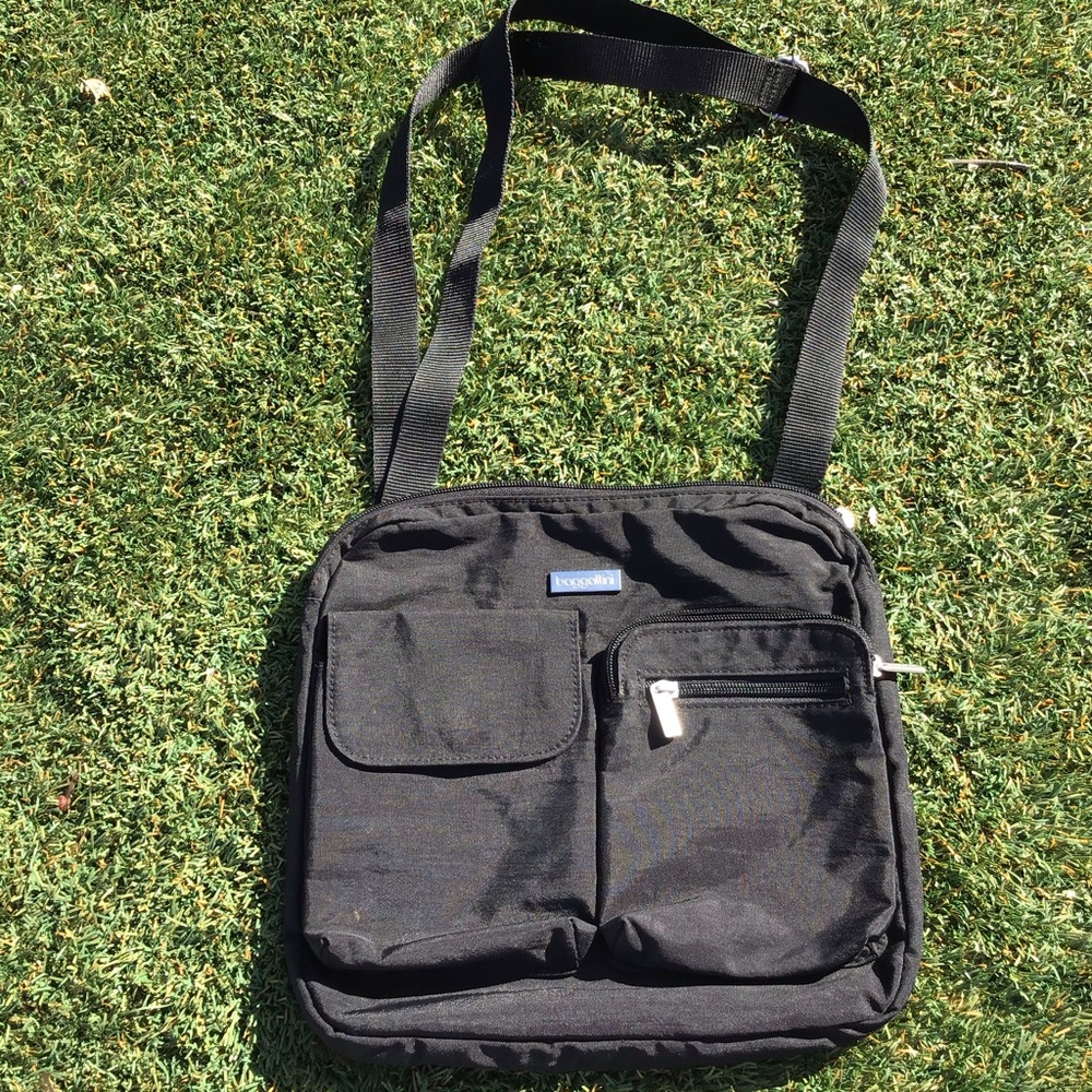 Baggallini Travel Bag